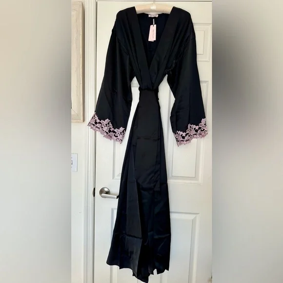 NWT Agent Provocateur 100% Silk Darina Dressing Gown Black Robe Luxury Lingerie - Picture 9 of 17
